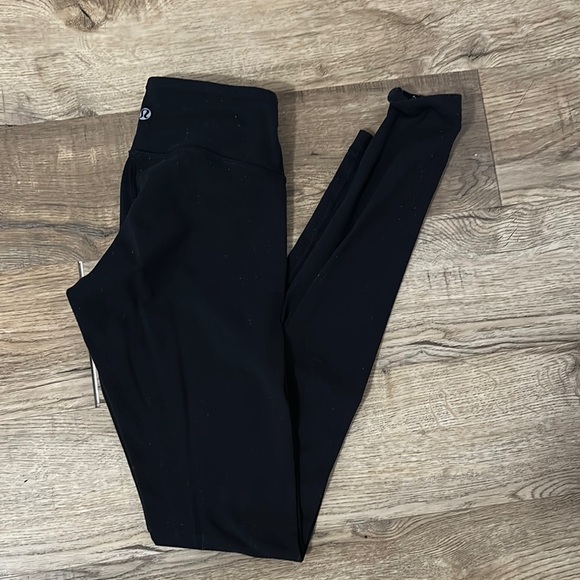 Lululemon Leggings - Picture 1 of 2